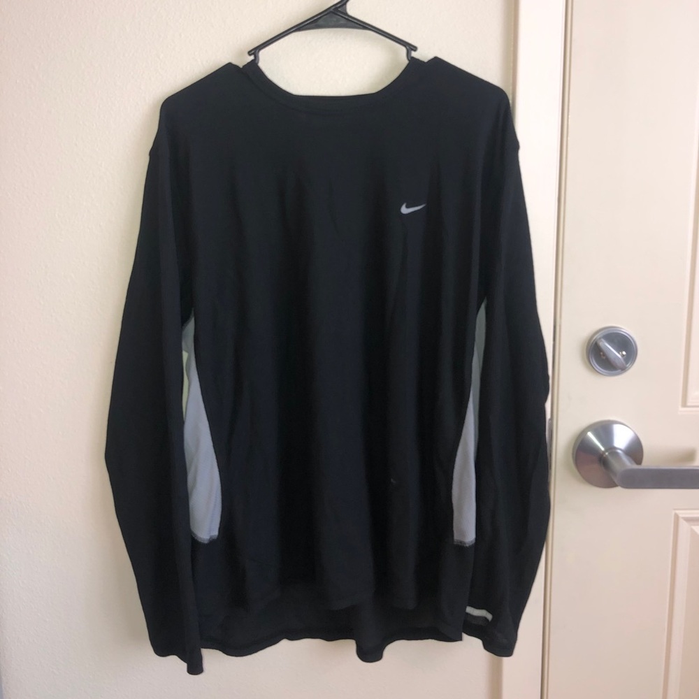 Nike Men’s Sphere Dry Long Sleeve